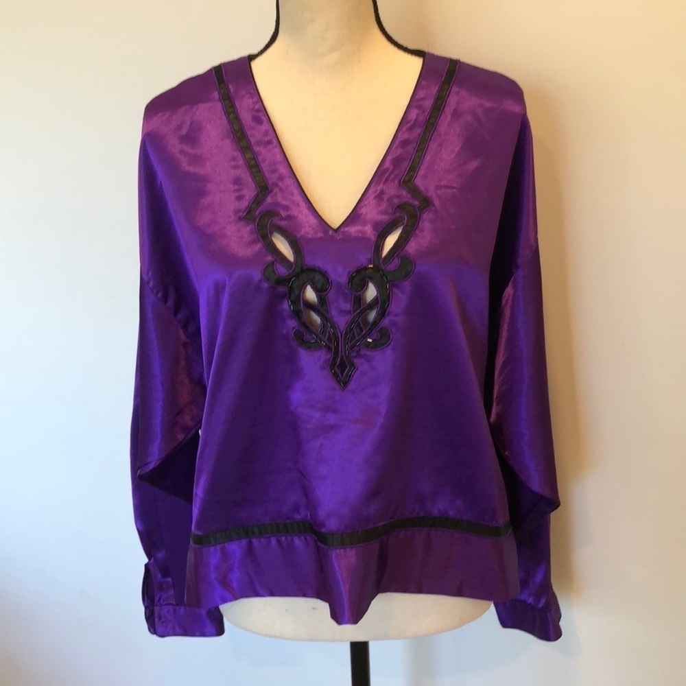 Victoria’s Secret purple with black beaded design long sleeve top pullover M